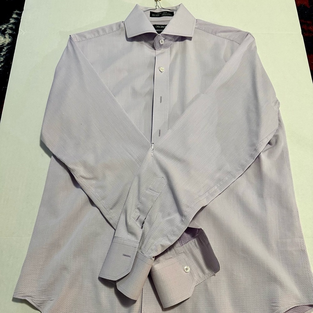 Saks Fifth Avenue Men’s Dress Shirt | Light Gray Micro-Pattern | Size M